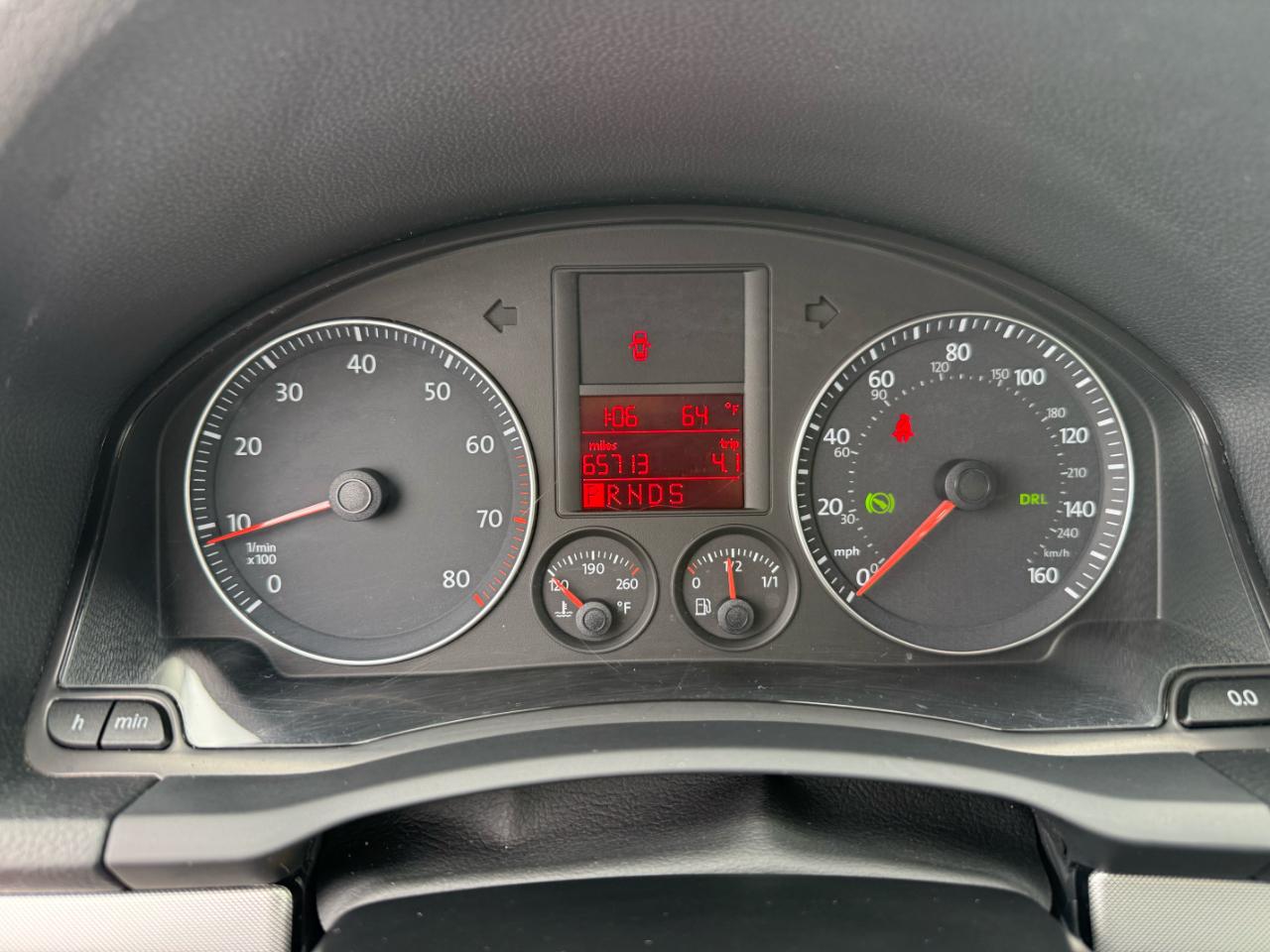 Volkswagen Jetta  2009