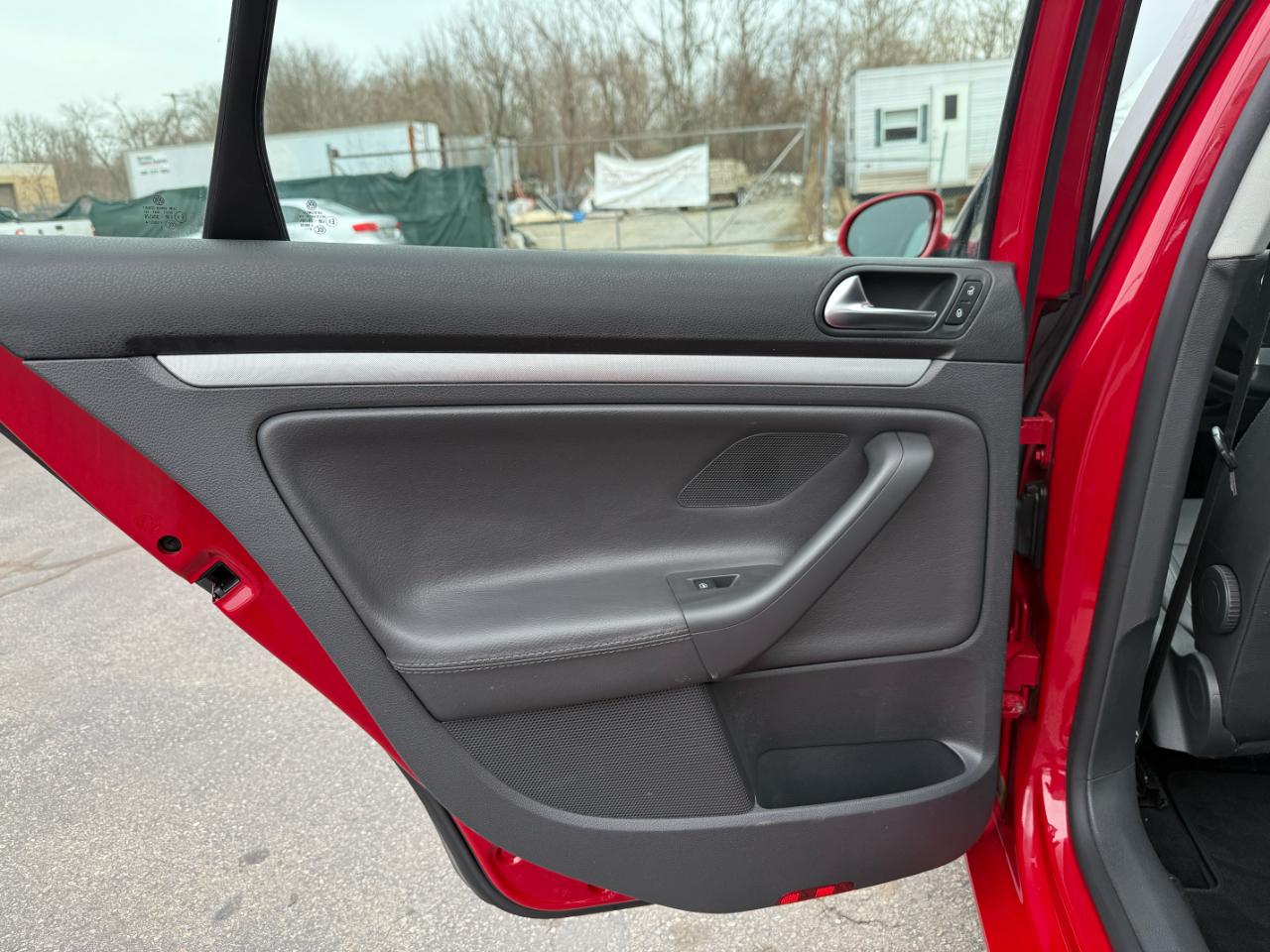 Volkswagen Jetta  2009