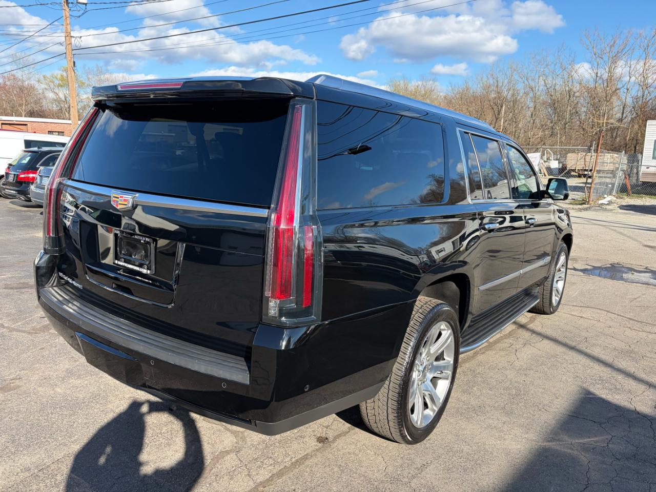 Cadillac Escalade ESV  2019