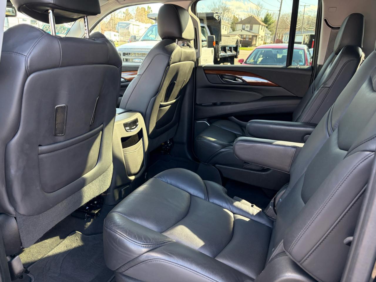 Cadillac Escalade ESV  2019