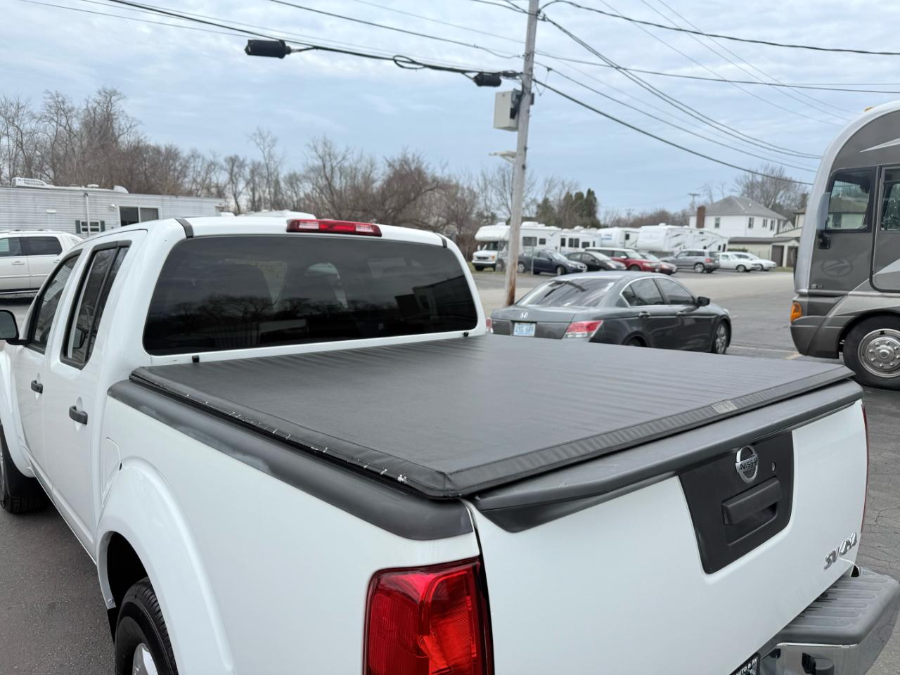 Nissan Frontier  2013