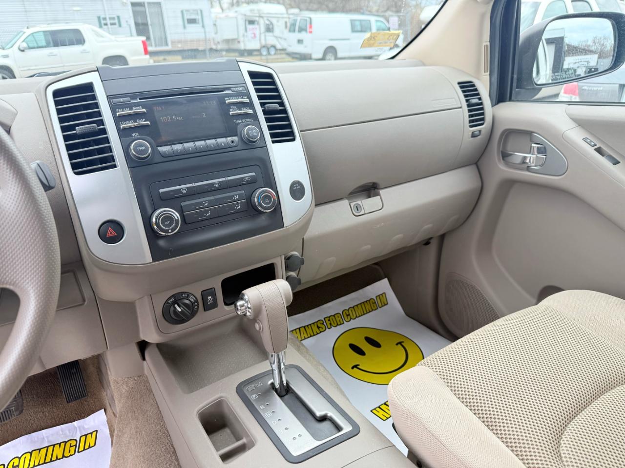 Nissan Frontier  2013