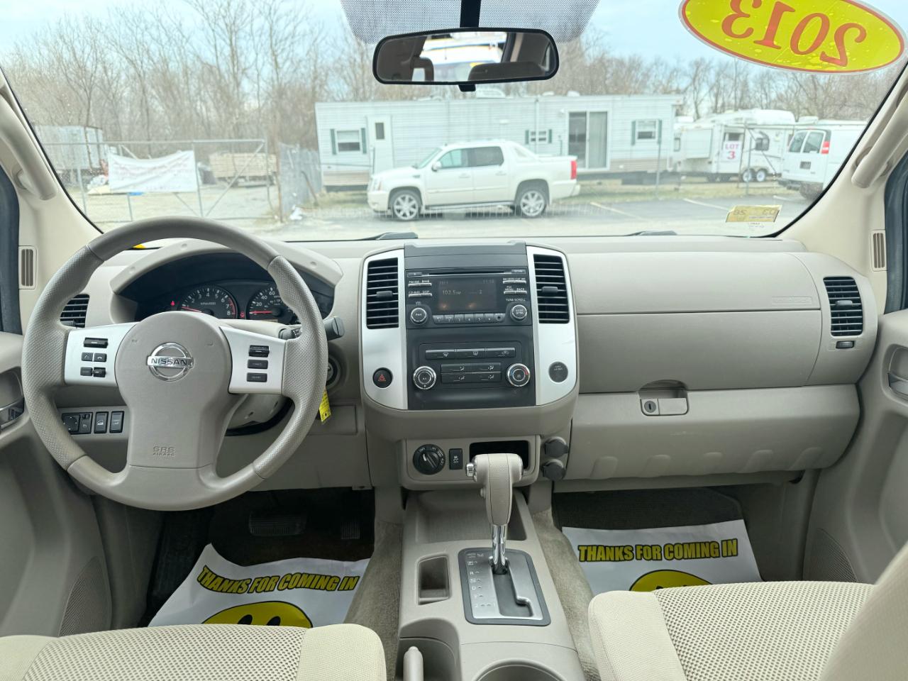 Nissan Frontier  2013