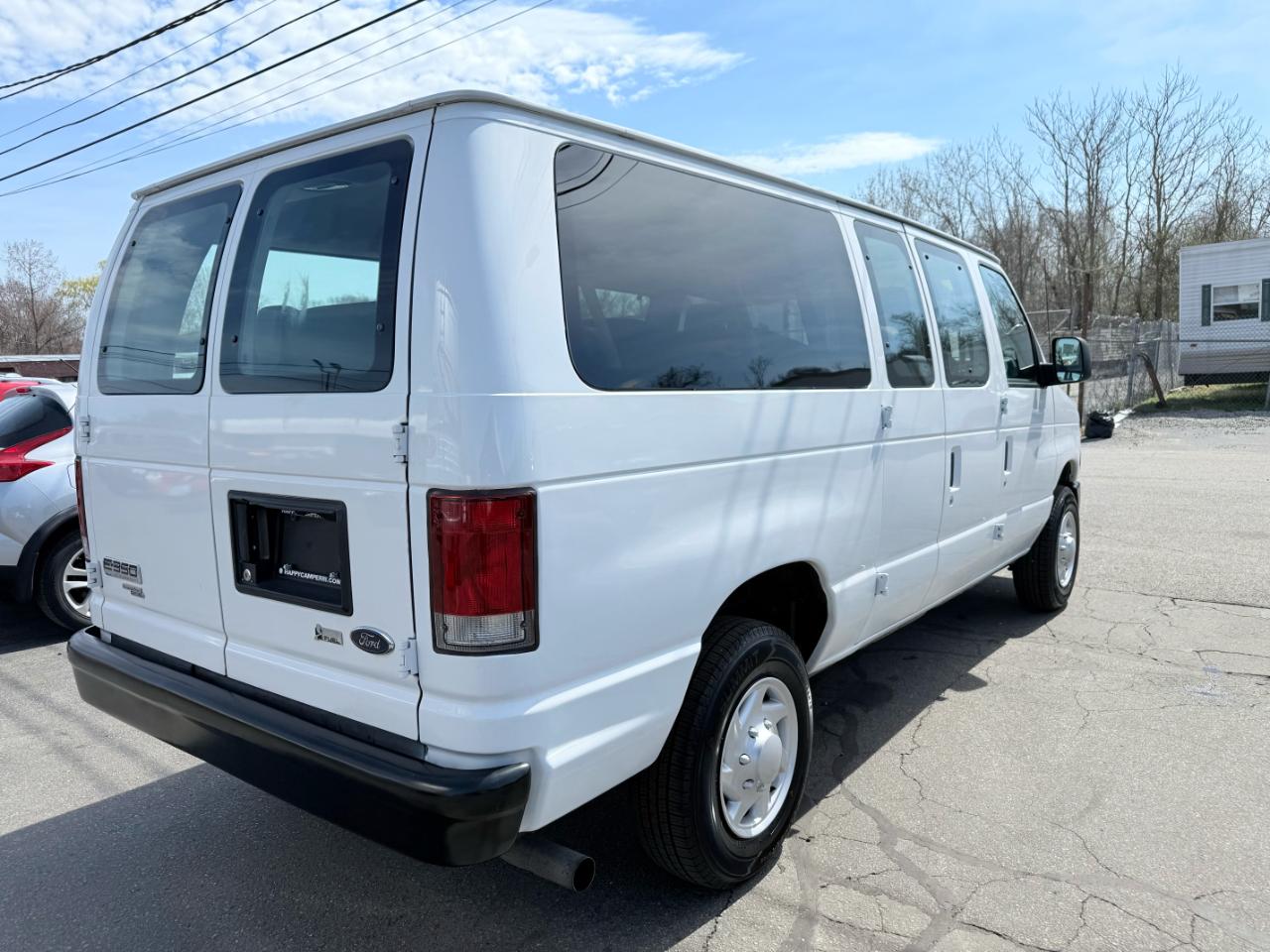 Ford E350  2012