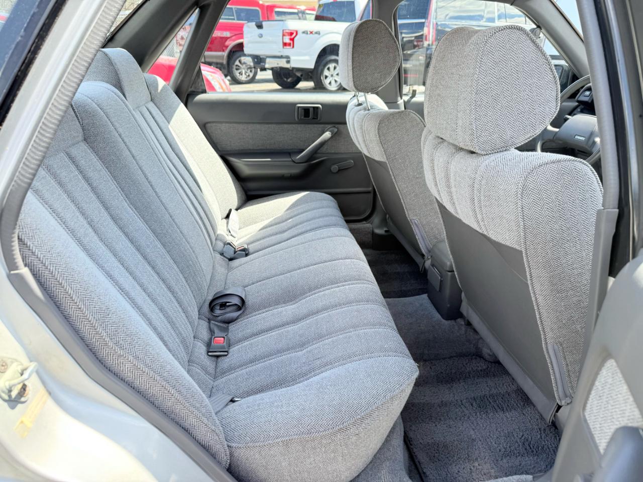 Toyota Camry  1987