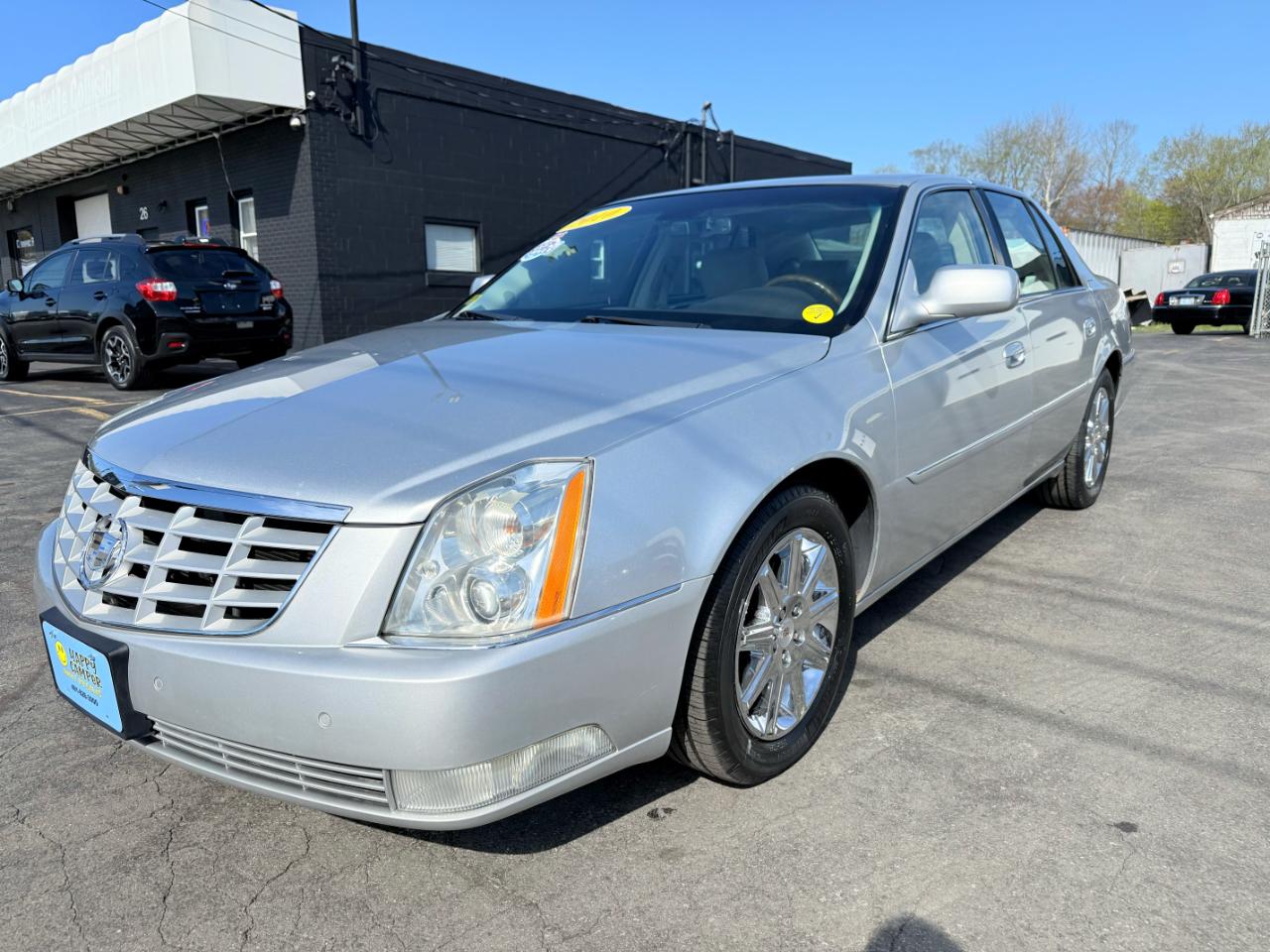 Cadillac DTS  2010