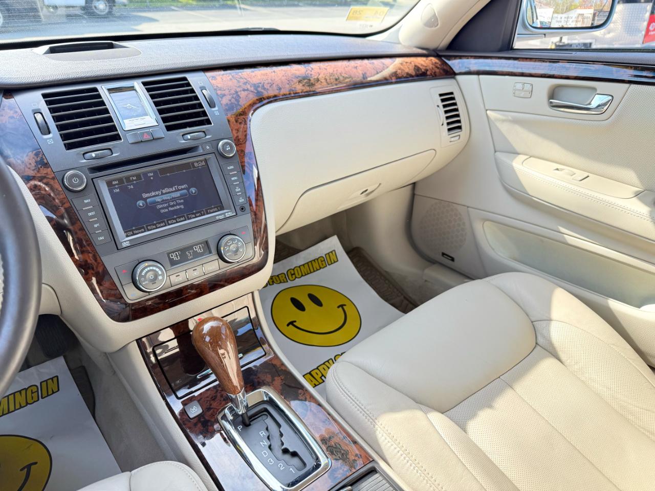 Cadillac DTS  2010