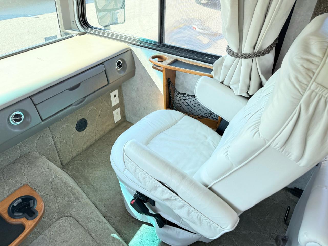 Fleetwood Pace Arrow  2006