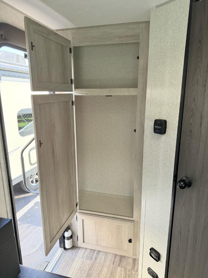 KZ Recreational Vehicles Sportsmen Classic  2021