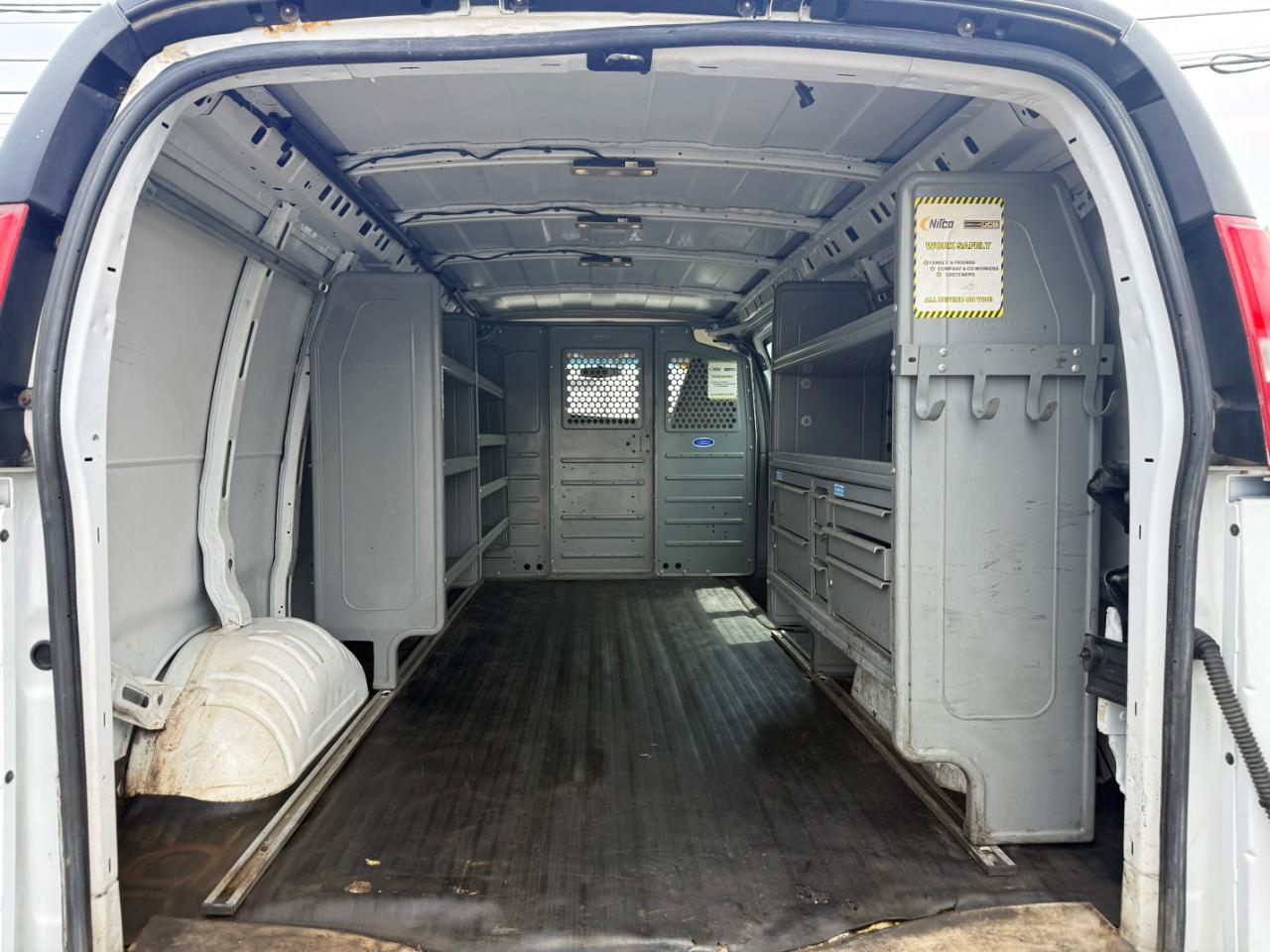GMC Savana  2016