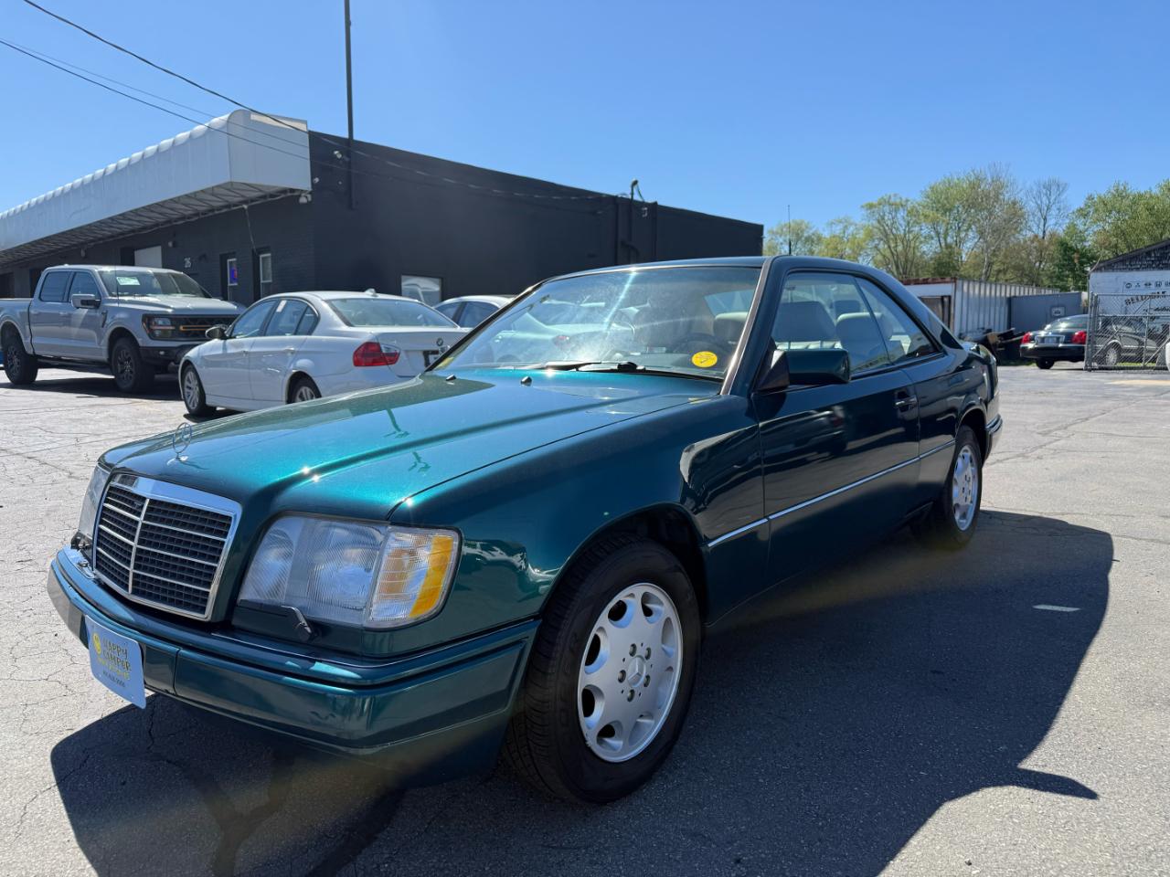 Mercedes-Benz E-Class  1994