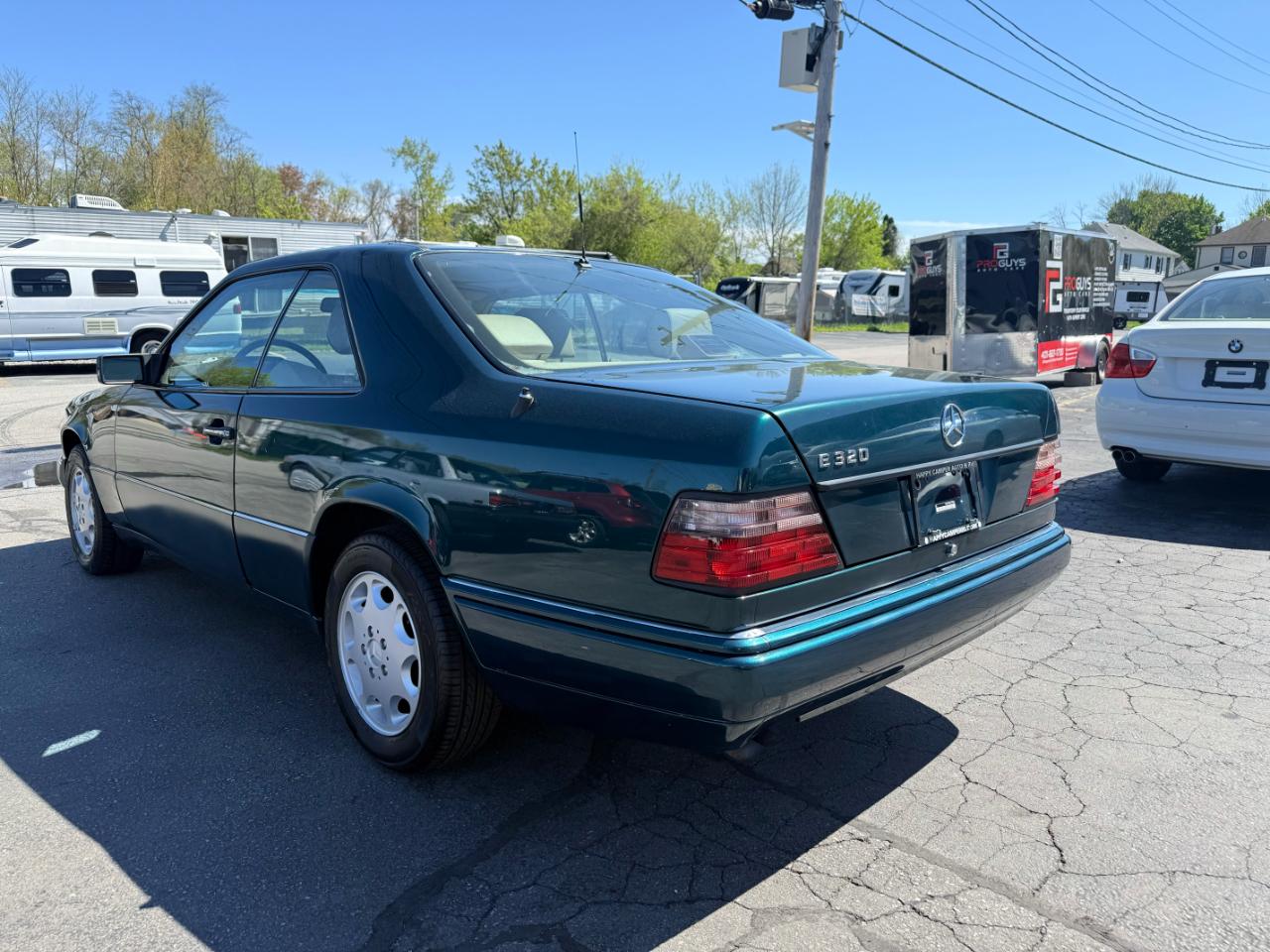 Mercedes-Benz E-Class  1994
