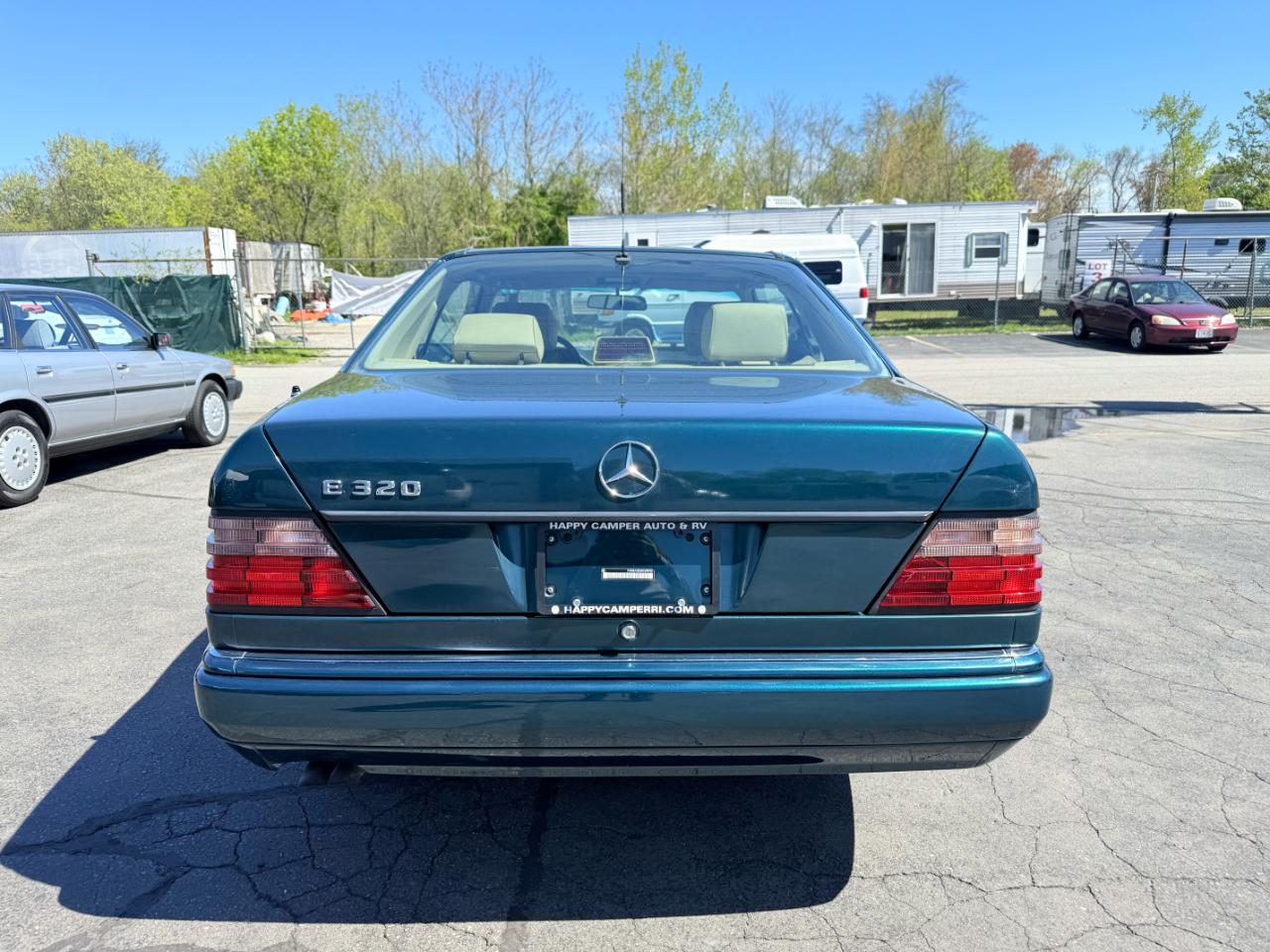 Mercedes-Benz E-Class  1994