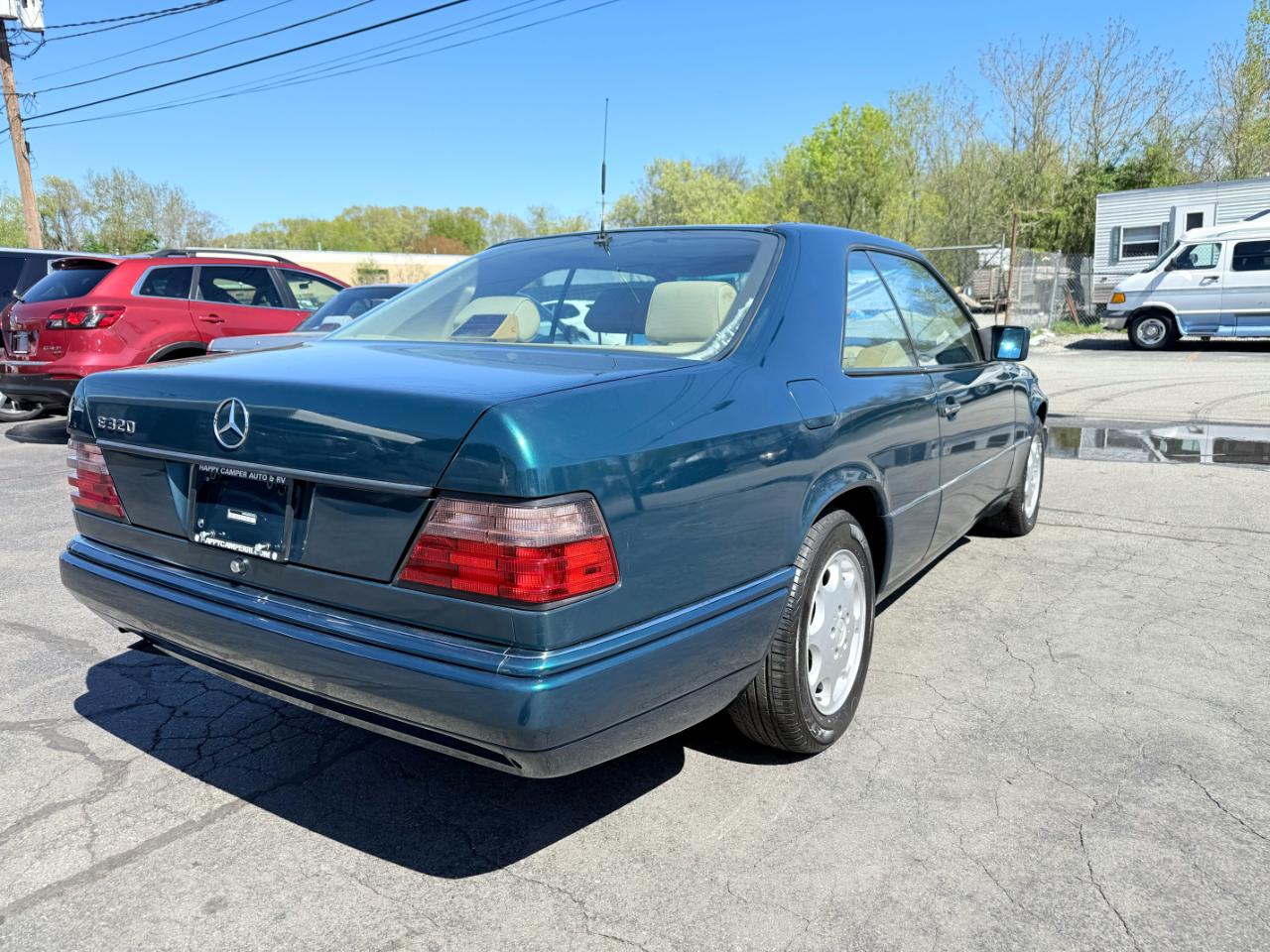 Mercedes-Benz E-Class  1994