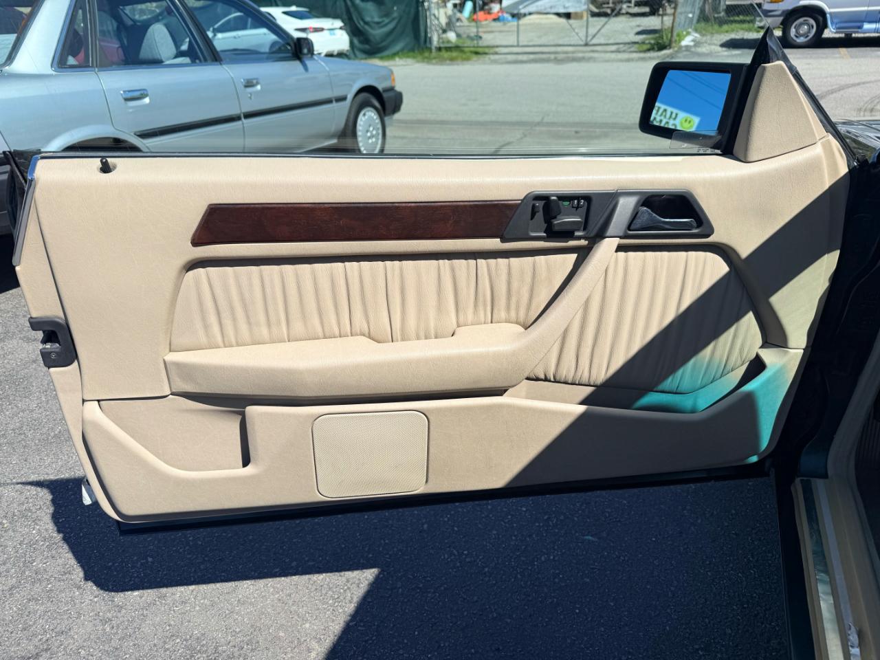 Mercedes-Benz E-Class  1994