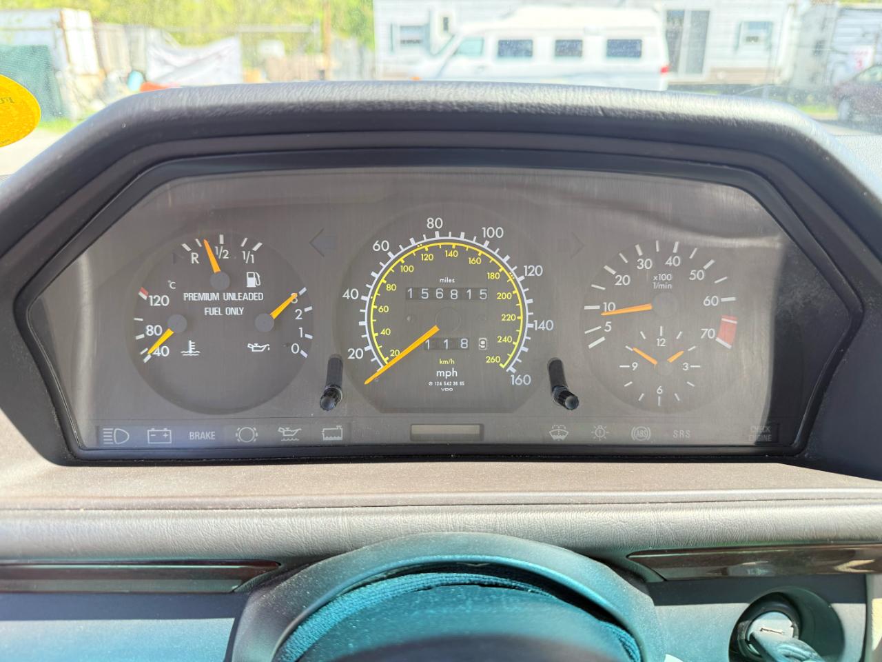 Mercedes-Benz E-Class  1994