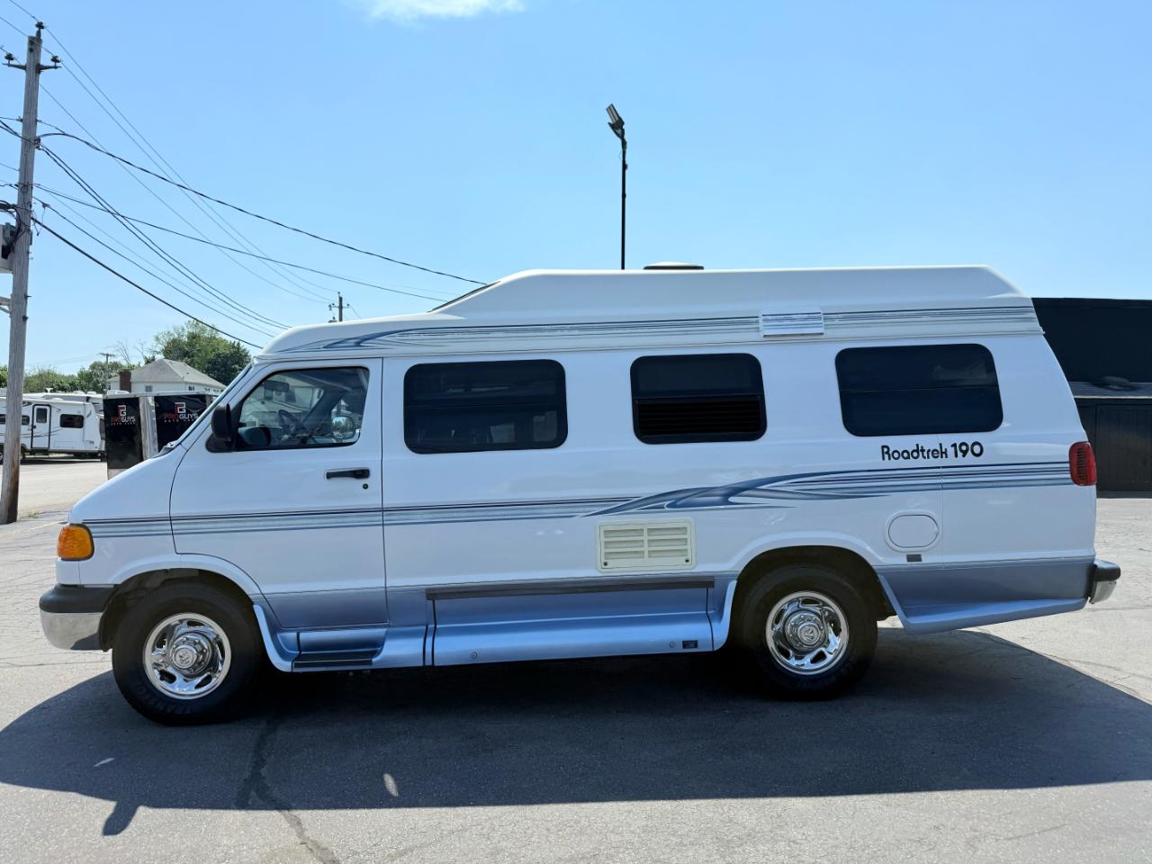 Dodge Roadtrek  2000