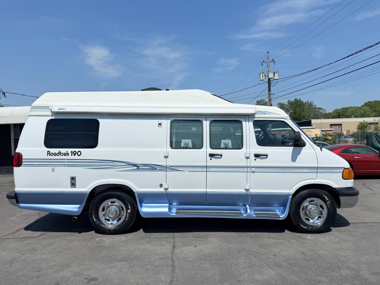 Dodge Roadtrek  2000