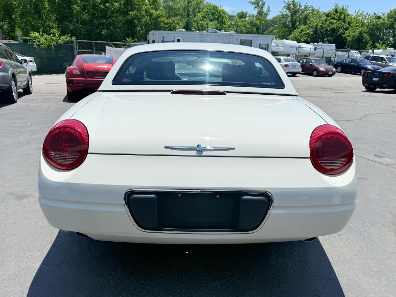 Ford Thunderbird  2003