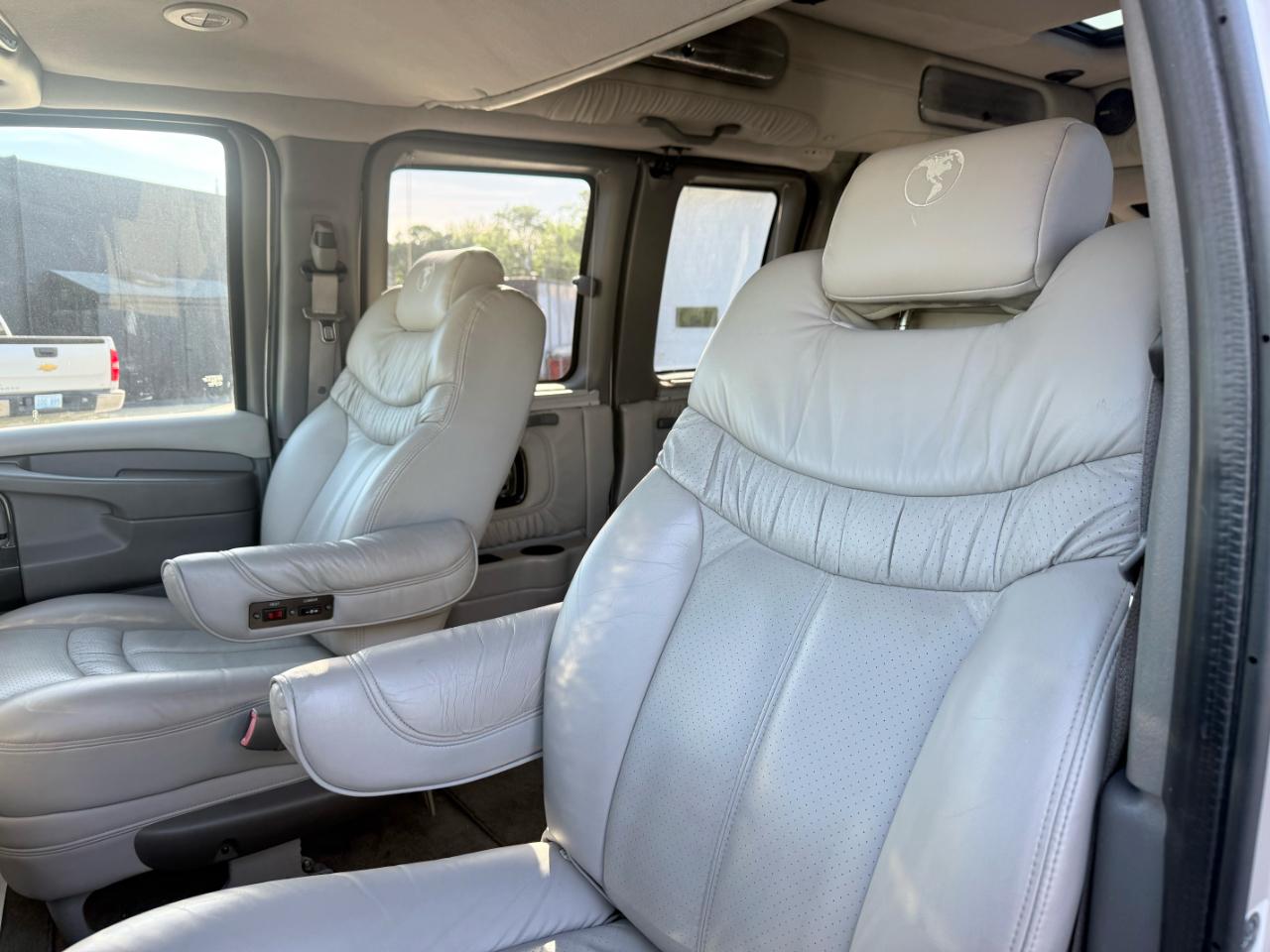 Chevrolet Express  2007