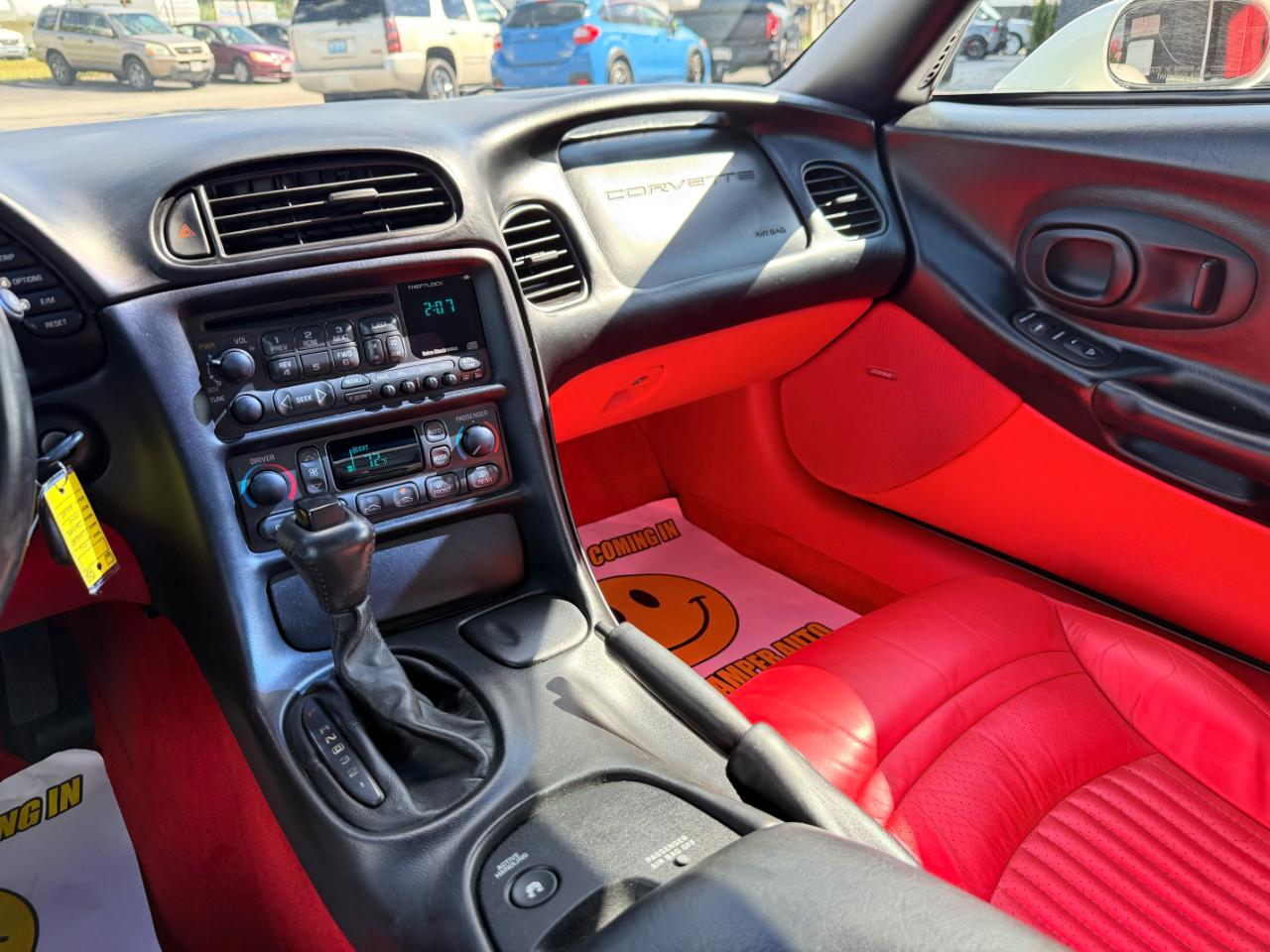 Chevrolet Corvette  2002