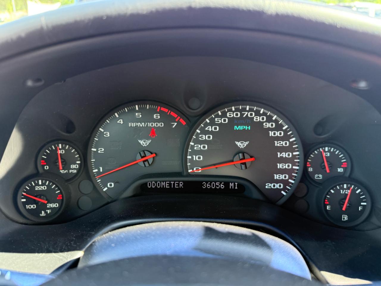 Chevrolet Corvette  2002