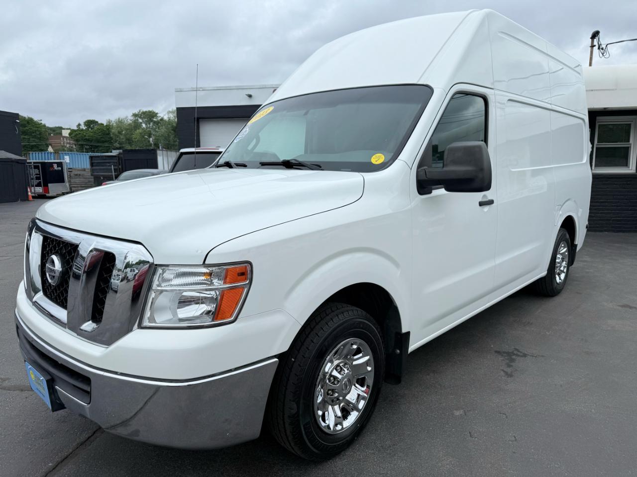 Nissan NV 2500  2013