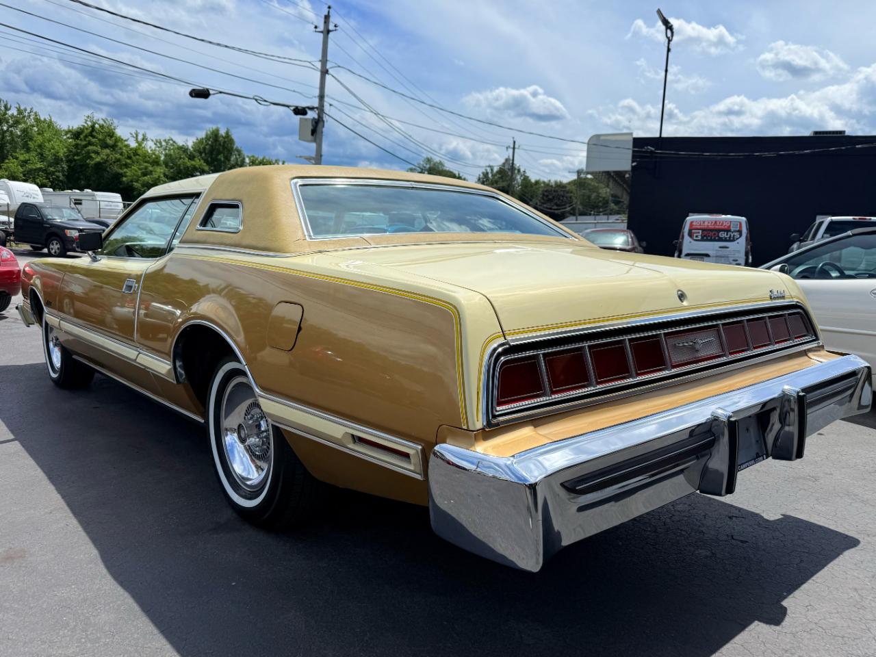 Ford Thunderbird  1976