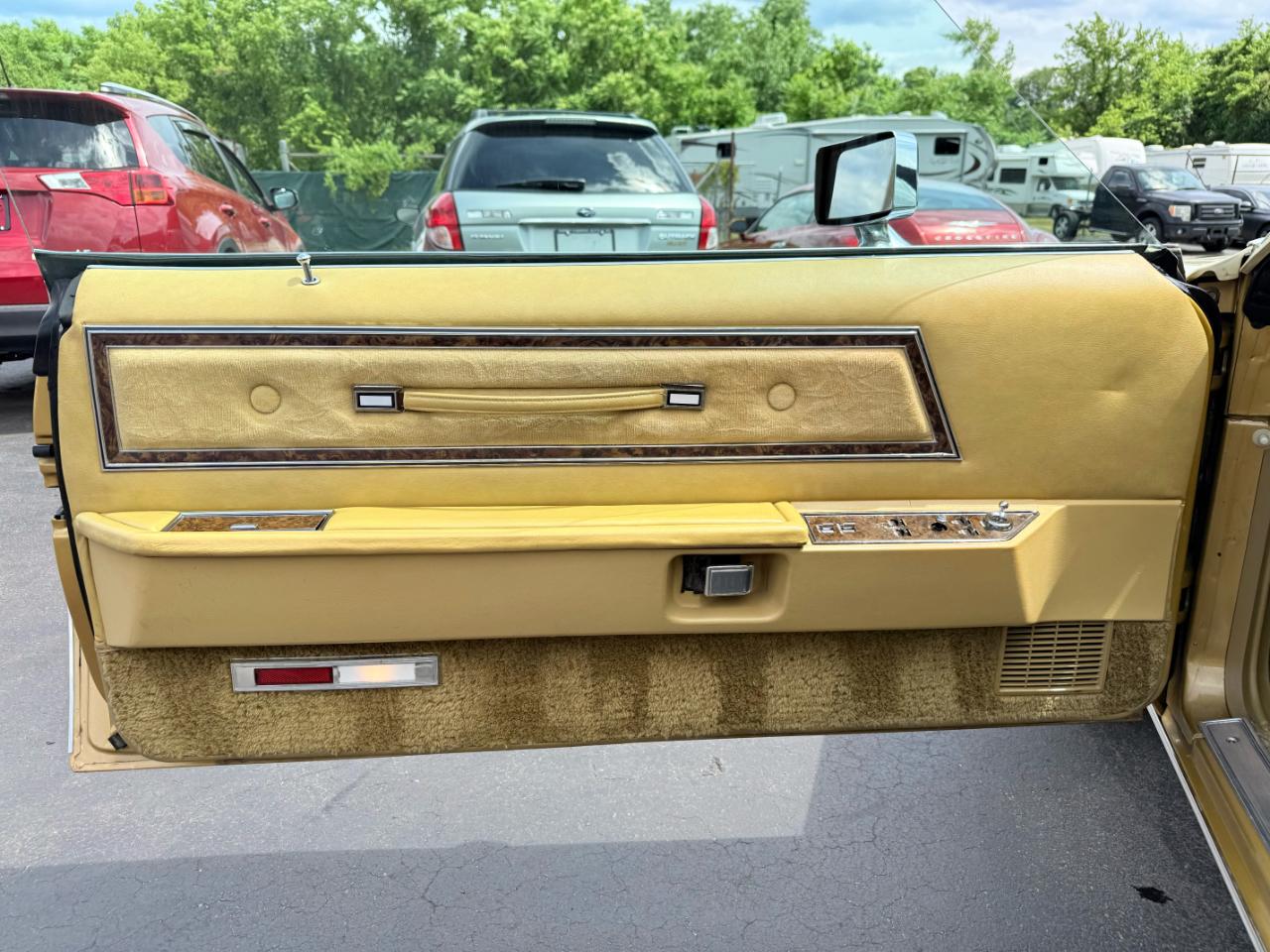 Ford Thunderbird  1976
