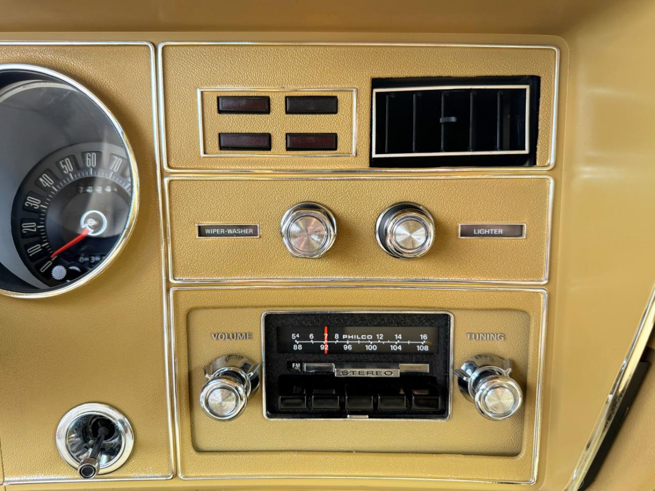 Ford Thunderbird  1976