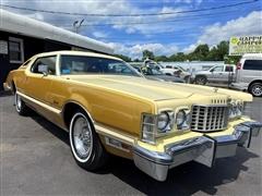 1976 Ford Thunderbird 
