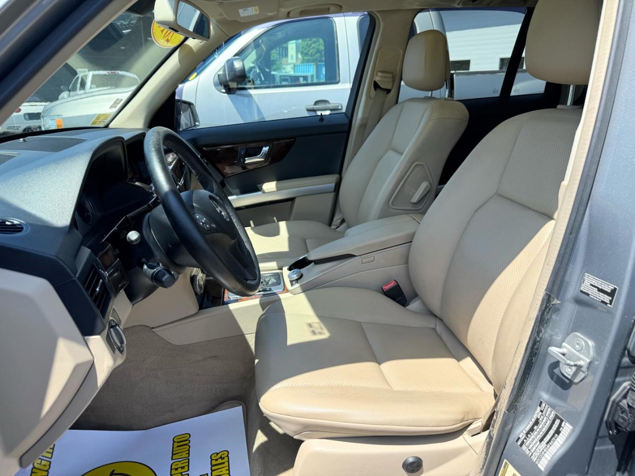 Mercedes-Benz GLK Class  2010