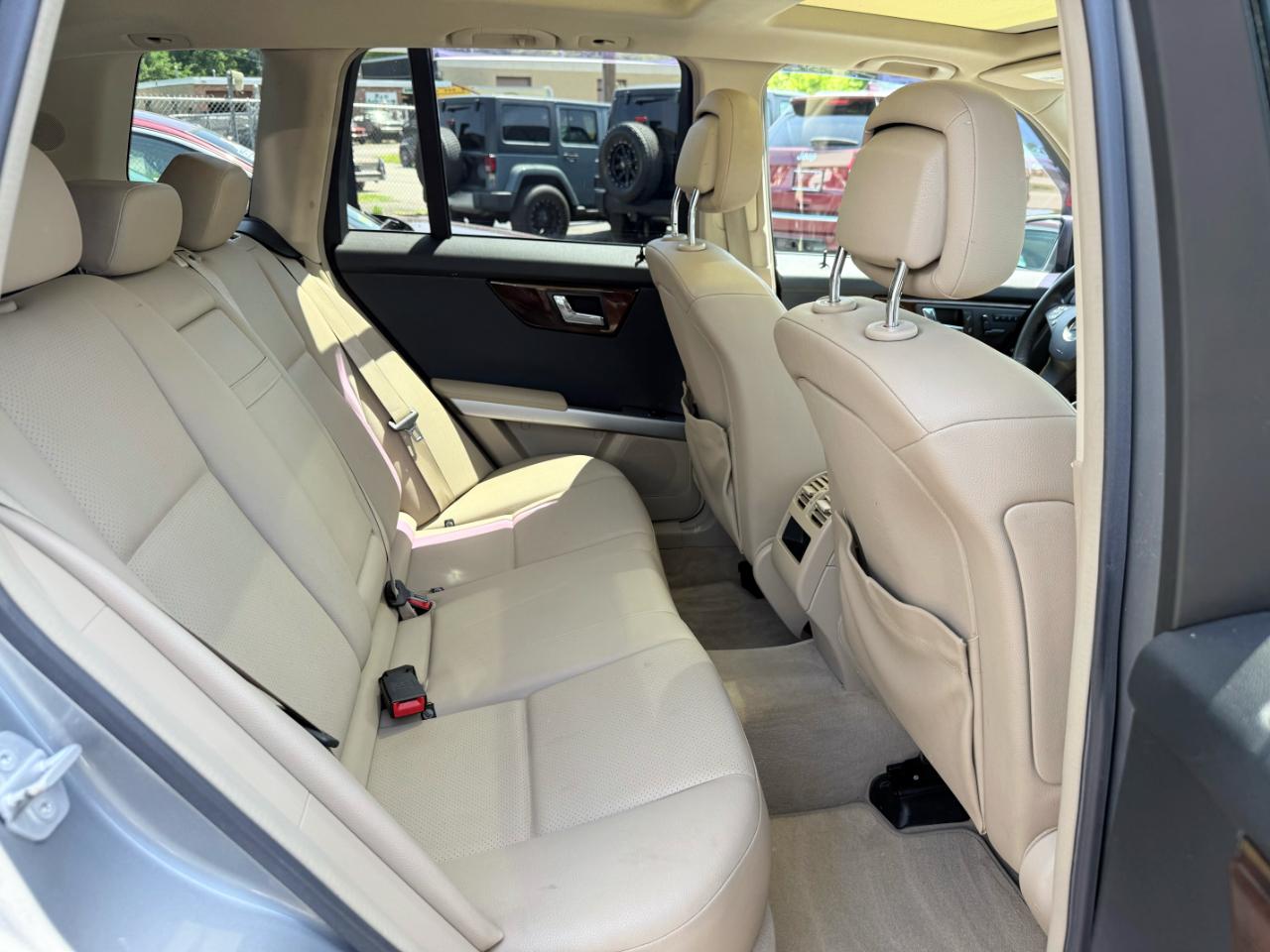 Mercedes-Benz GLK Class  2010