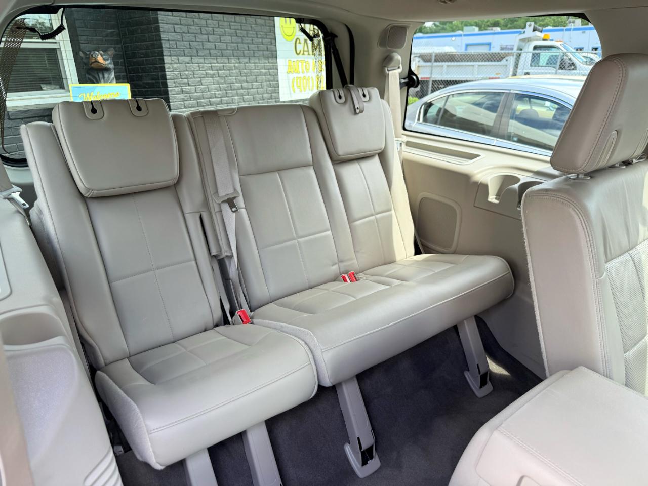 Lincoln Navigator  2010