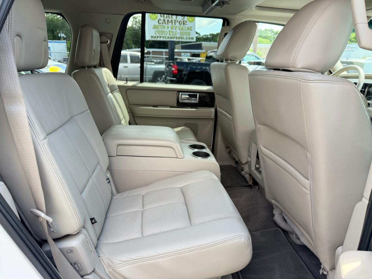 Lincoln Navigator  2010
