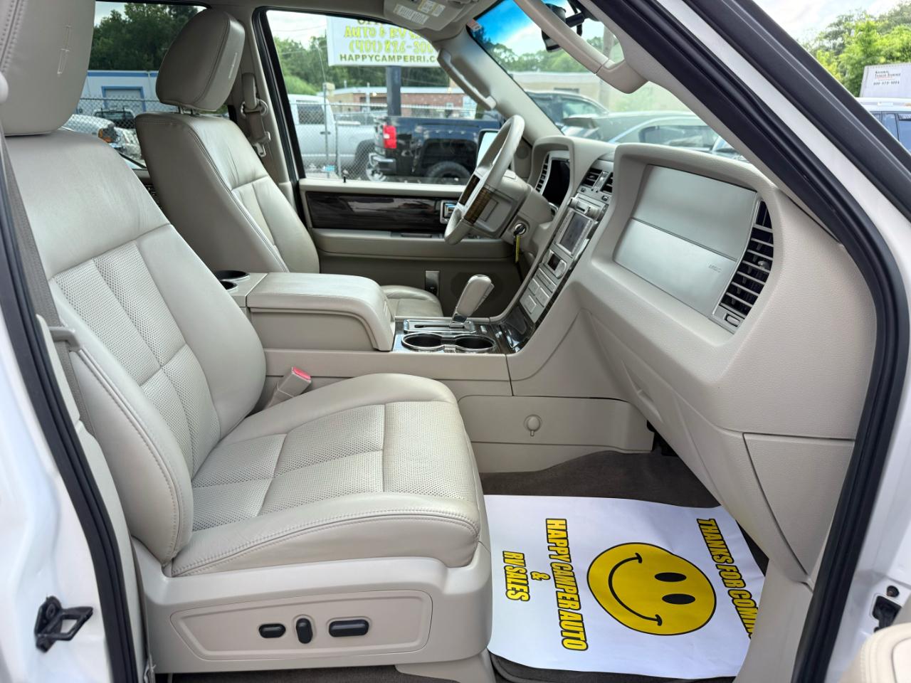 Lincoln Navigator  2010