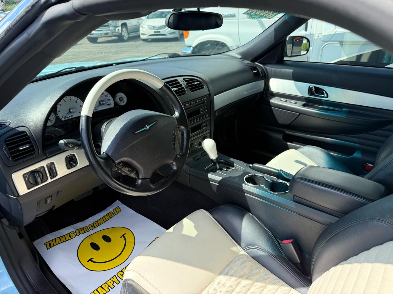 Ford Thunderbird  2003
