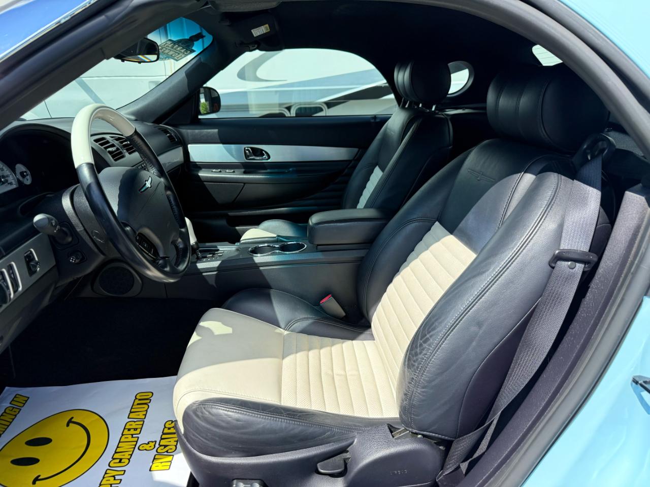 Ford Thunderbird  2003