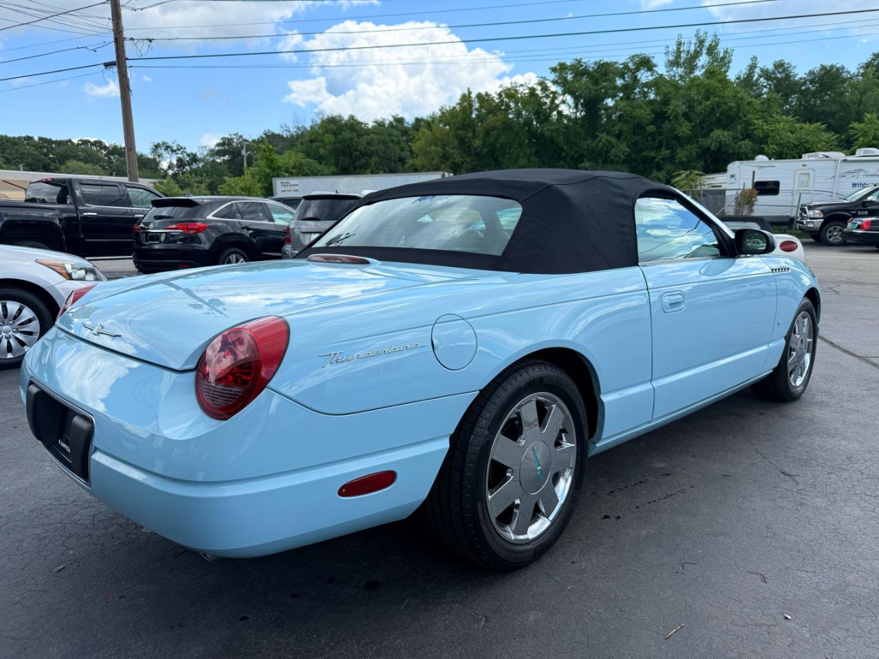 Ford Thunderbird  2003