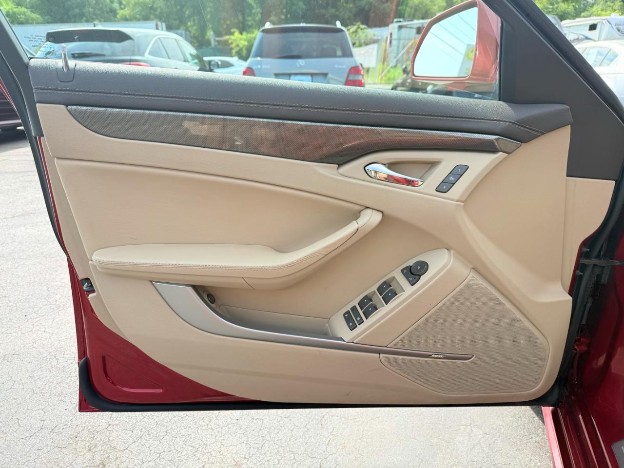 Cadillac CTS  2013