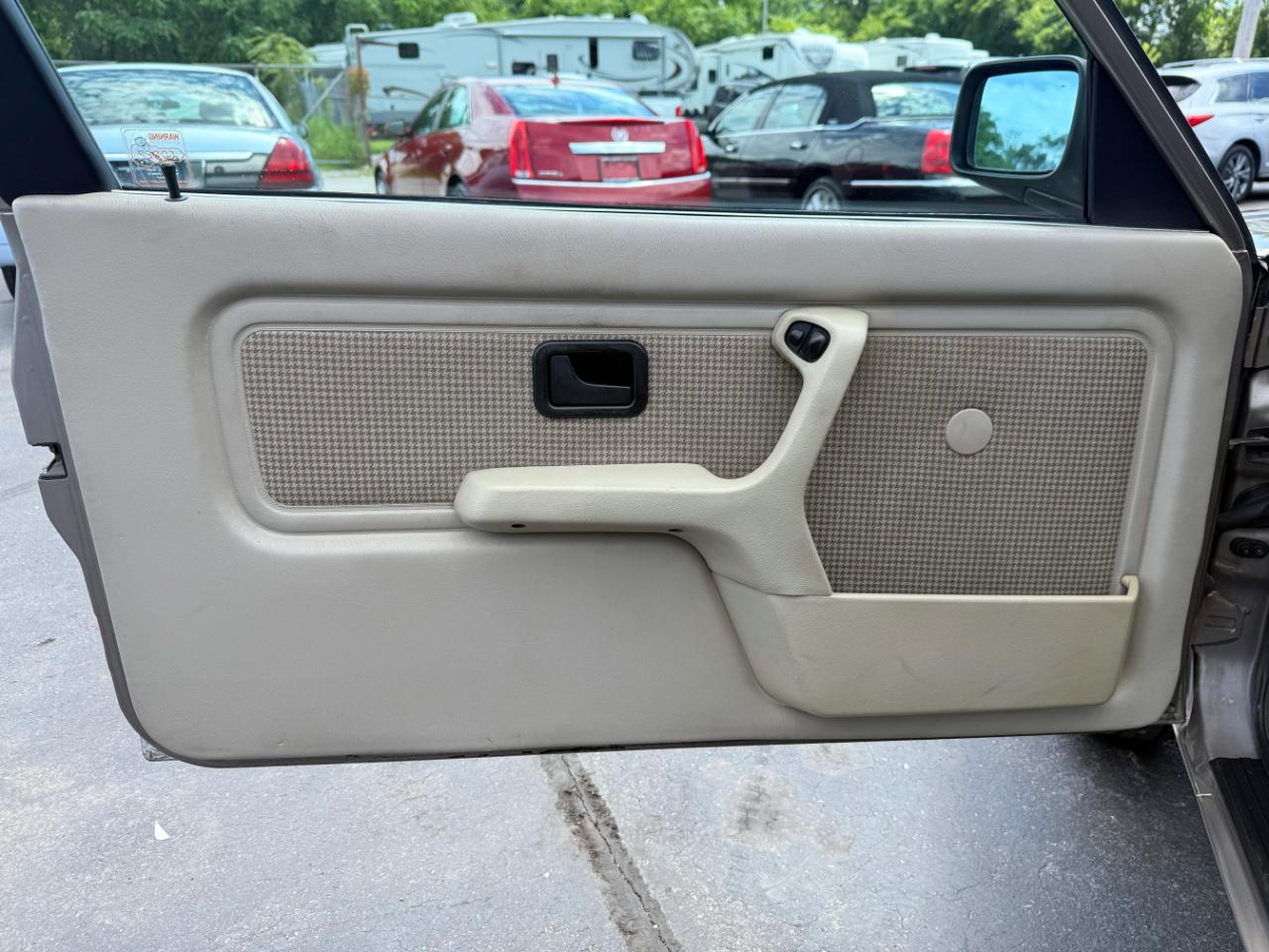 BMW 325i  1987