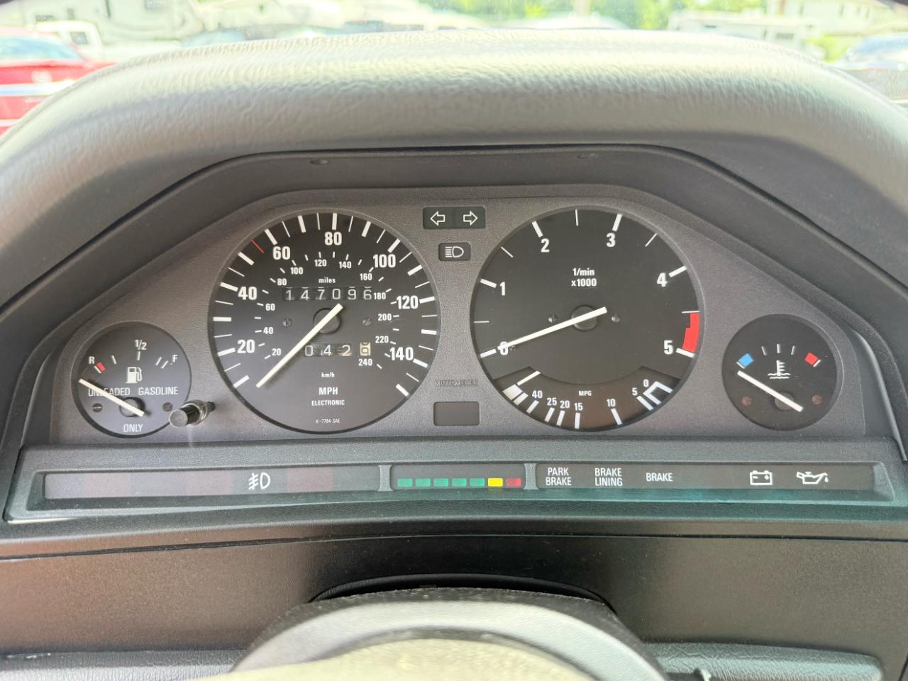 BMW 325i  1987