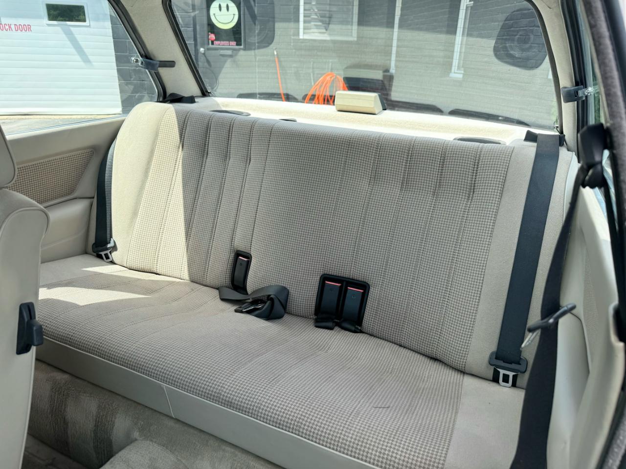 BMW 325i  1987