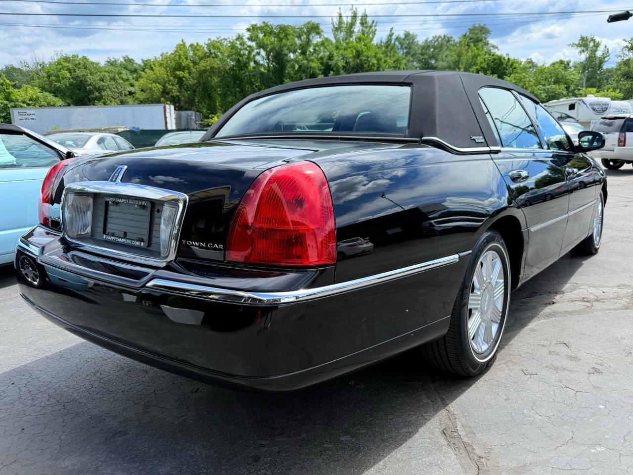 Lincoln Town Car  2007