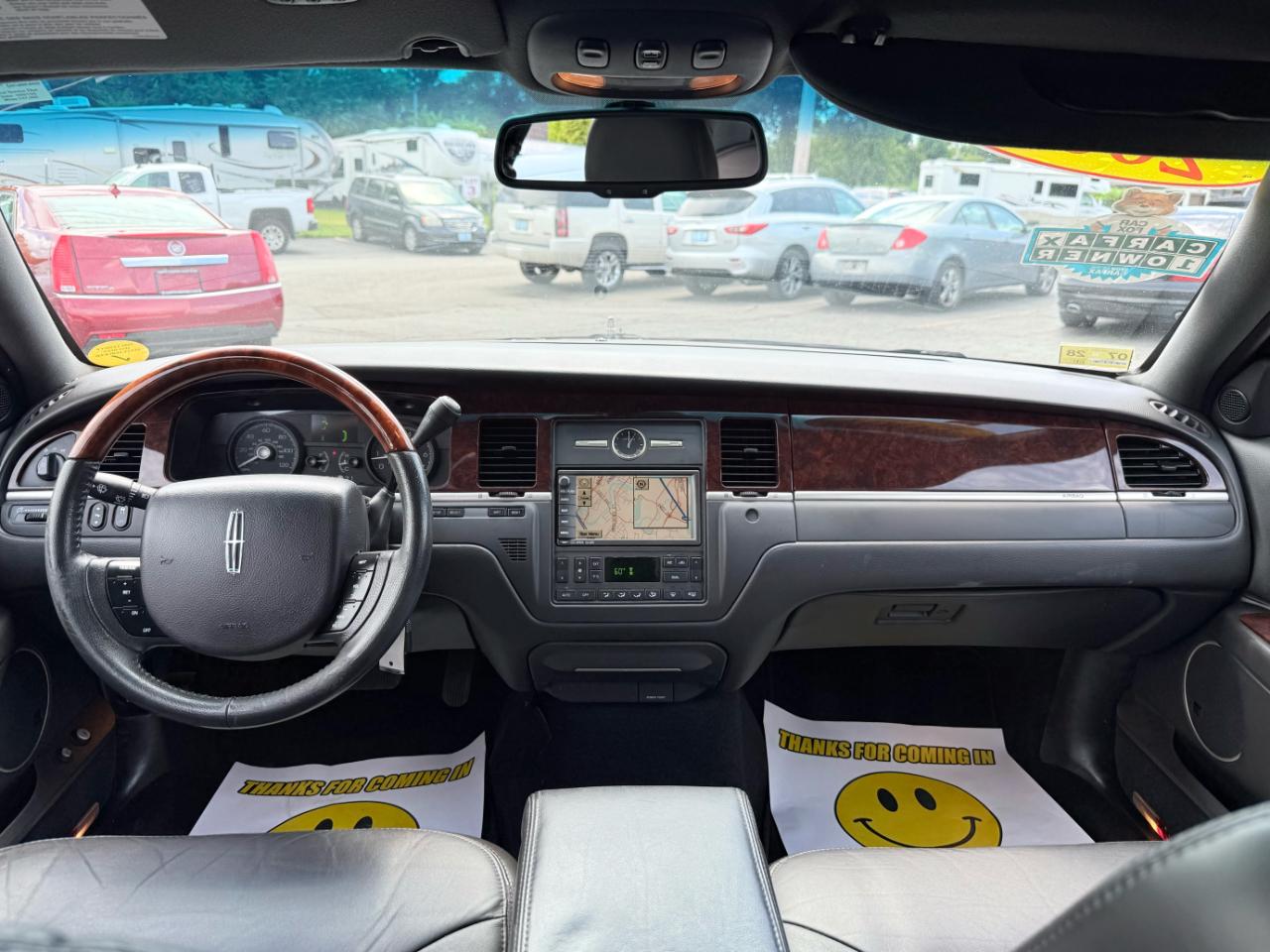 Lincoln Town Car  2007