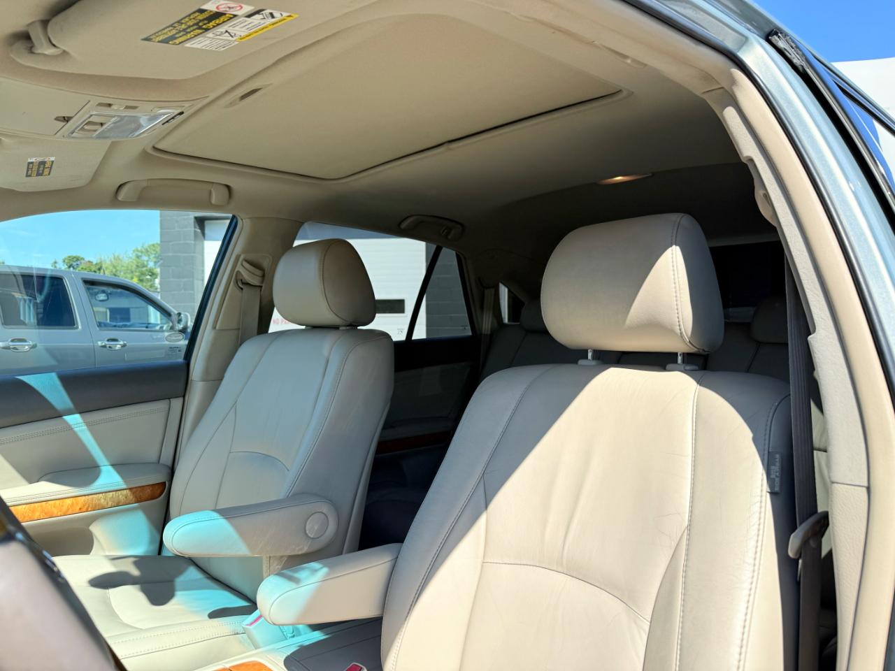 Lexus RX 330  2005
