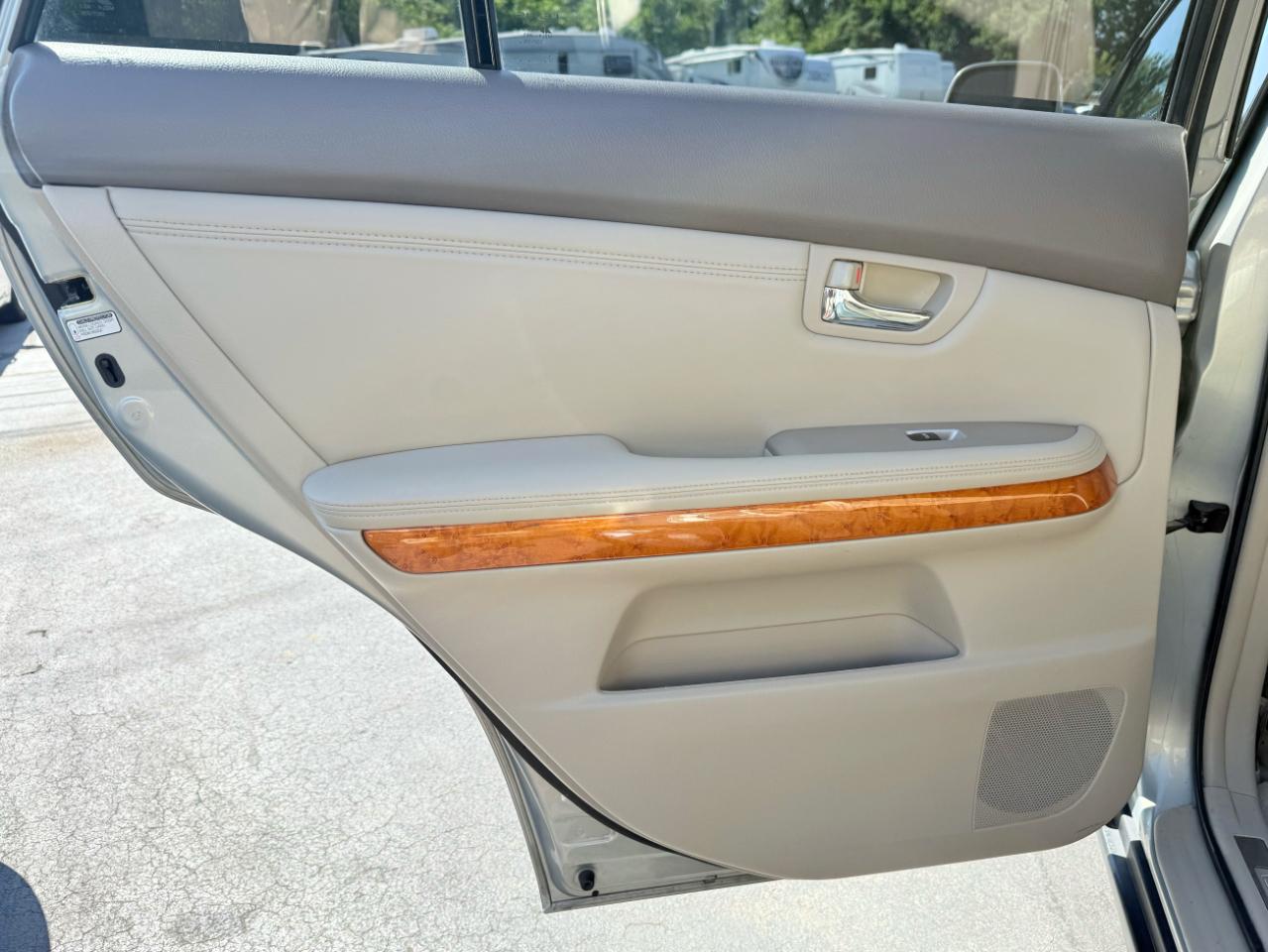 Lexus RX 330  2005