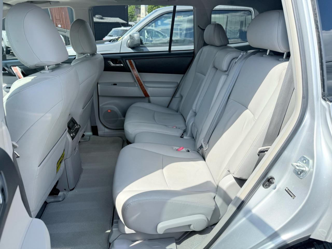Toyota Highlander  2008