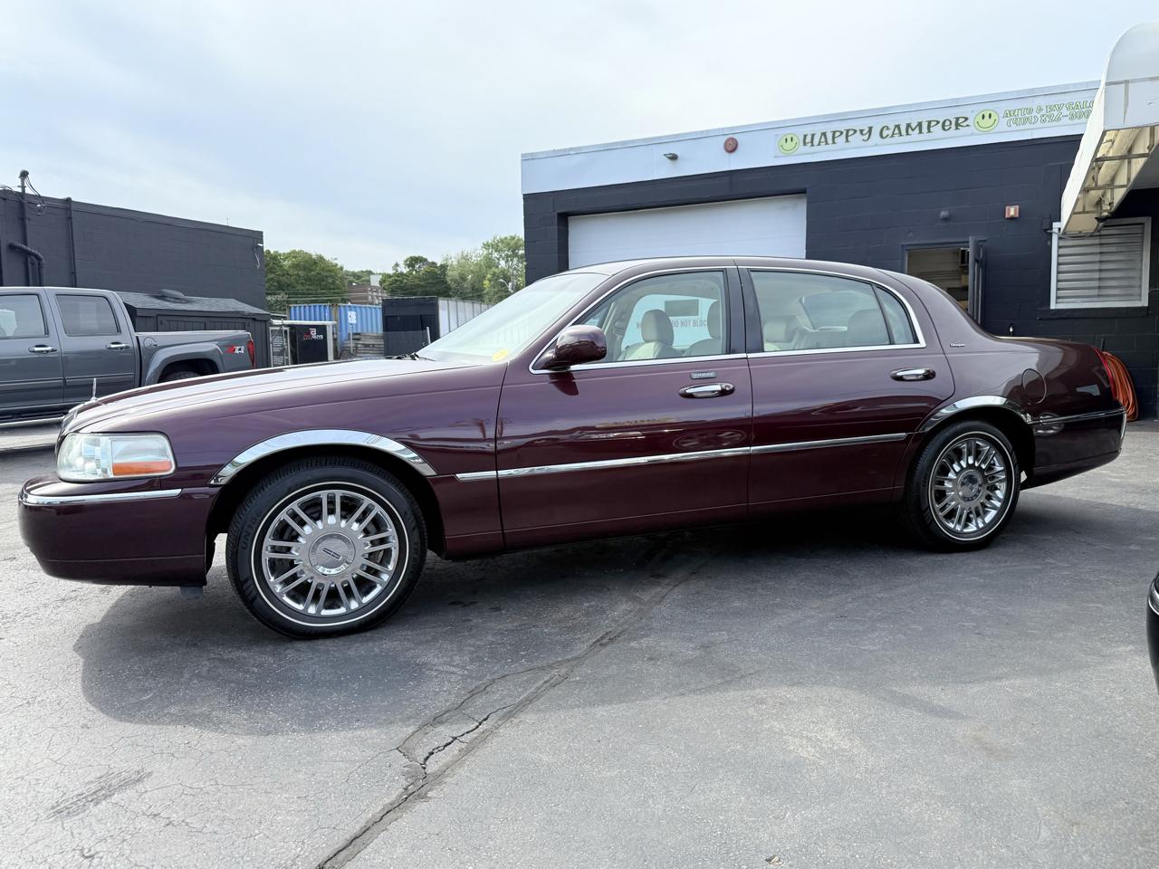 Lincoln Town Car  2006