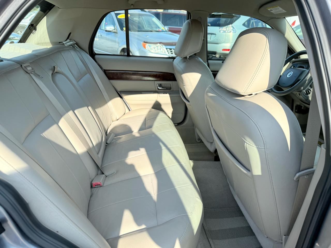 Mercury Grand Marquis  2006